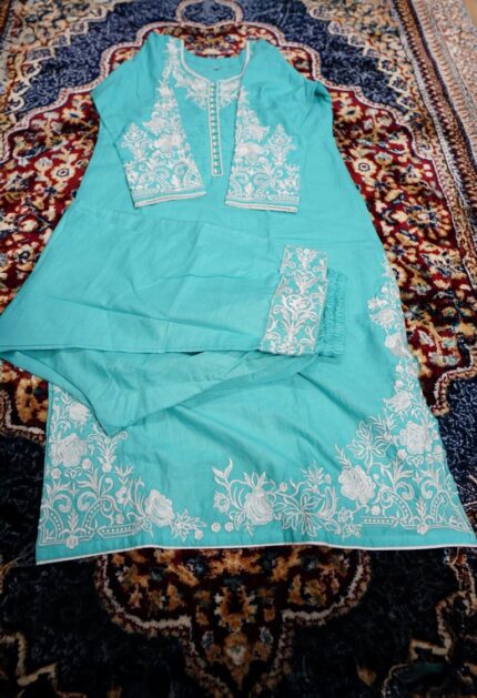 Pest color Two Pcs 03