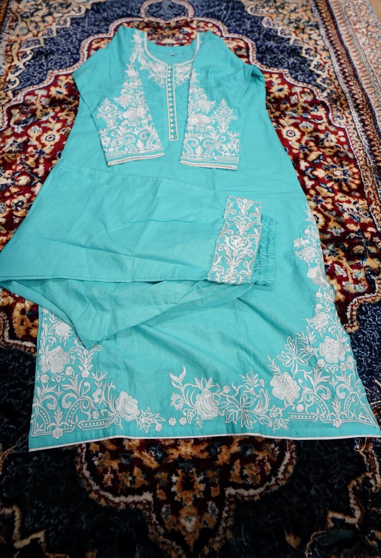 Pest color Two Pcs 03