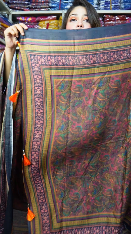 Black Tarsel Three Pcs - Image 6