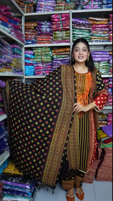 Black Red Cotton Three Pcs - Image 2